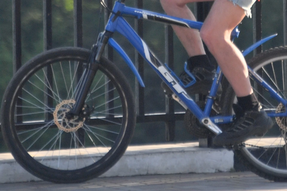 8-летнего ребенка сбил велосипедист в Рязани