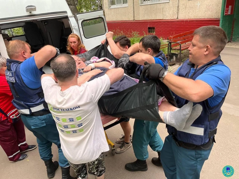 В Ульяновске 2 июня спасатели помогли пожилой женщине с инсультом | ФОТО: Управление гражданской защиты Ульяновска