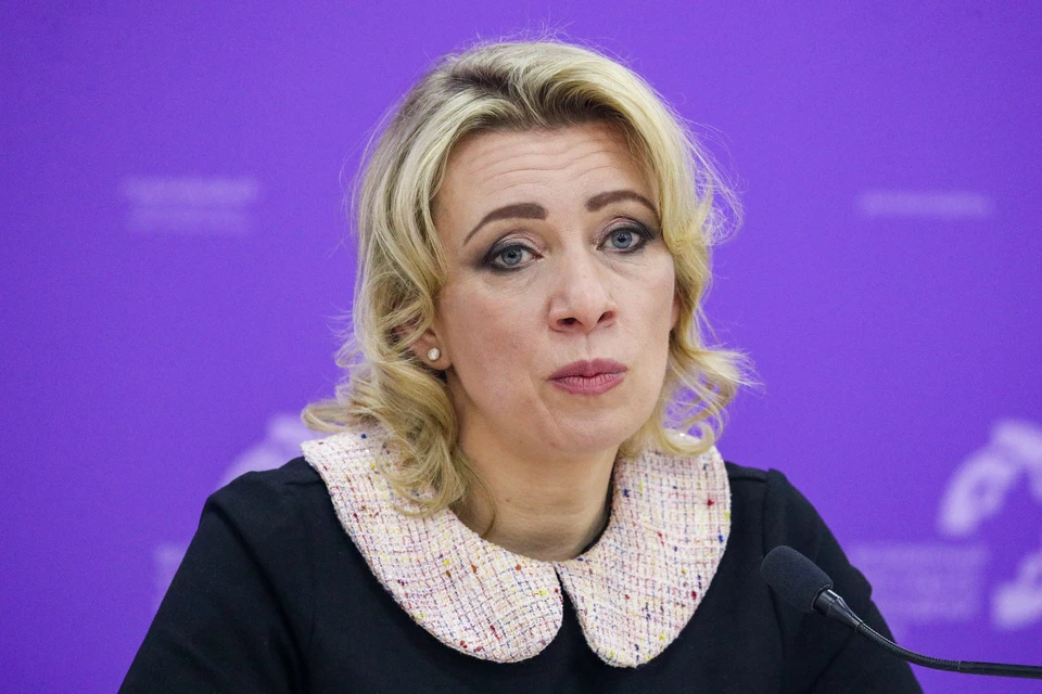 «Наконец, сказал правду»: Захарова о просьбе Зеленского прислать психотерапевтов