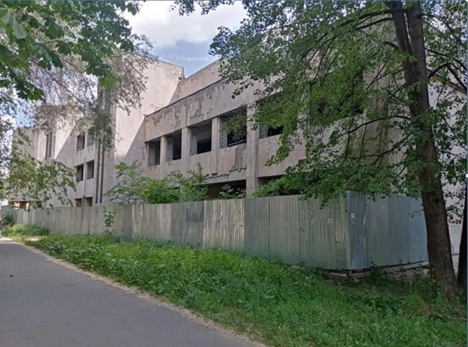 Администрация Ульяновска обратилась в суд с иском на собственника здания. Фото администрация Ульяновска