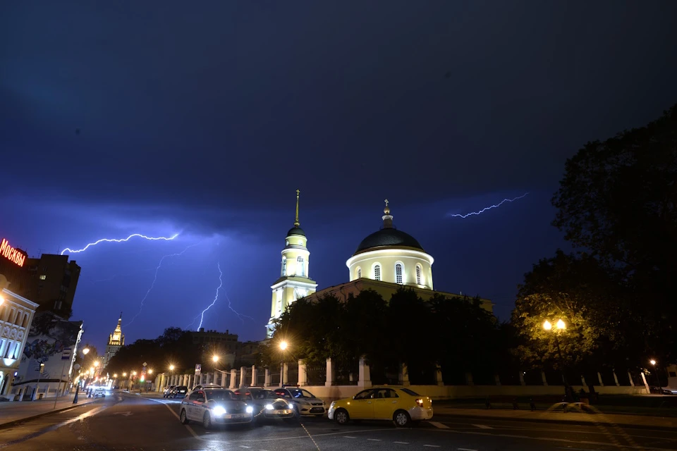 Грозы в Москве продлятся до конца июня