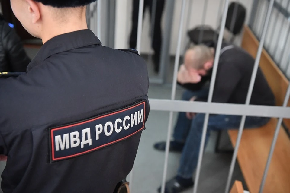 В Хабаровском крае за получение взятки осужден экс-глава Николаевского района