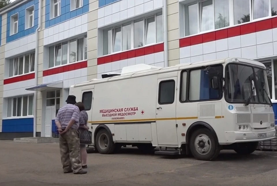 Угличская ЦРБ смогла приобрести новый мобильный комплекс для проведения флюорографии и маммографии.