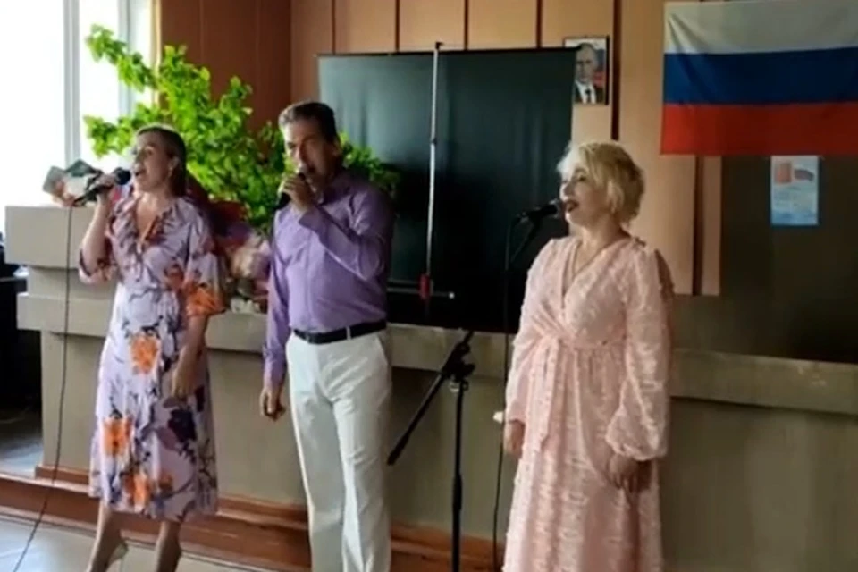 В Геническе прошел концерт к Дню медика Фото: минздрав ХО