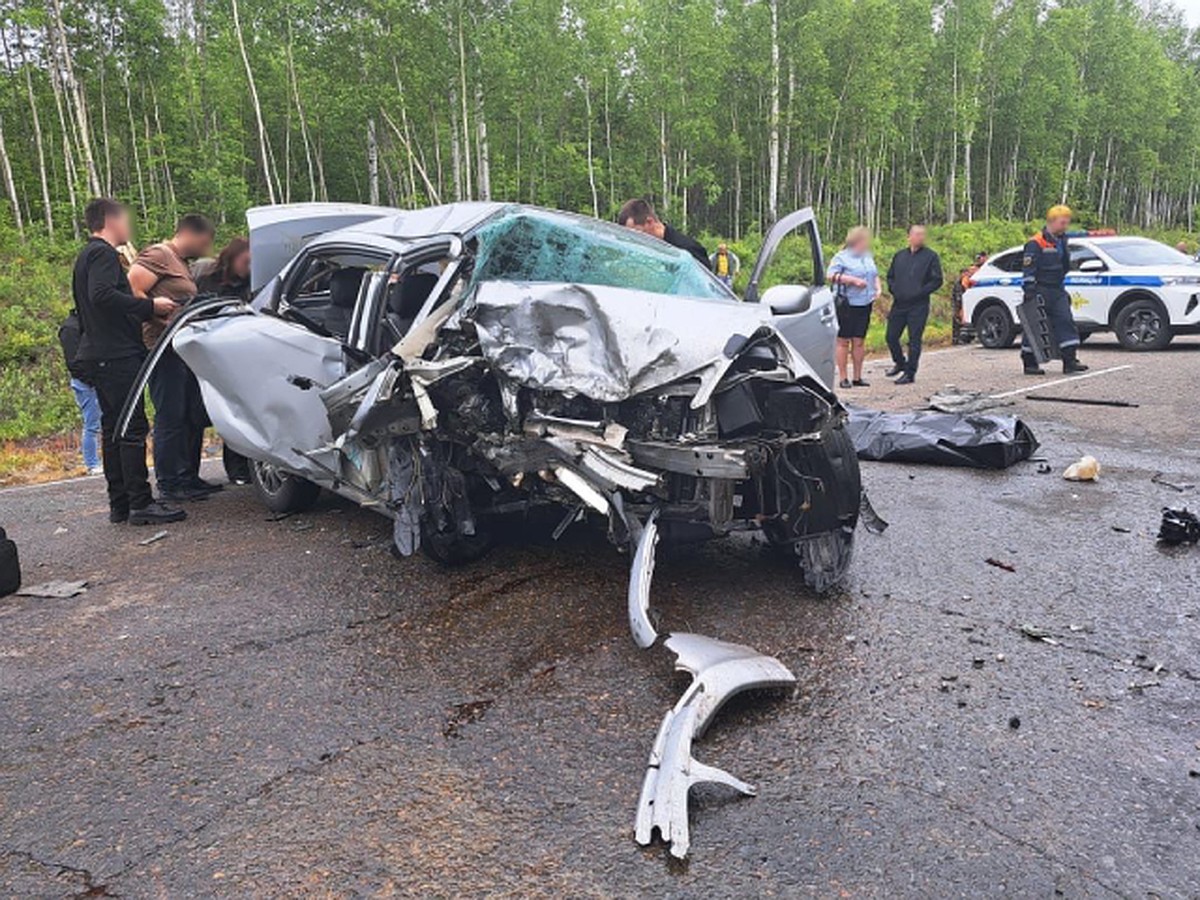 Оторвало колесо за секунды до аварии: двое взрослых и семилетний ребенок  погибли в жутком ДТП в Хабаровском крае - KP.RU