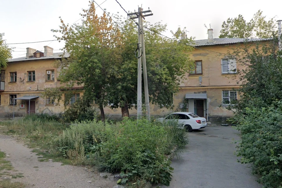 Температура воды в квартирах на Рессорной, 14 доходит до 70 градусов. Фото: google.com/maps