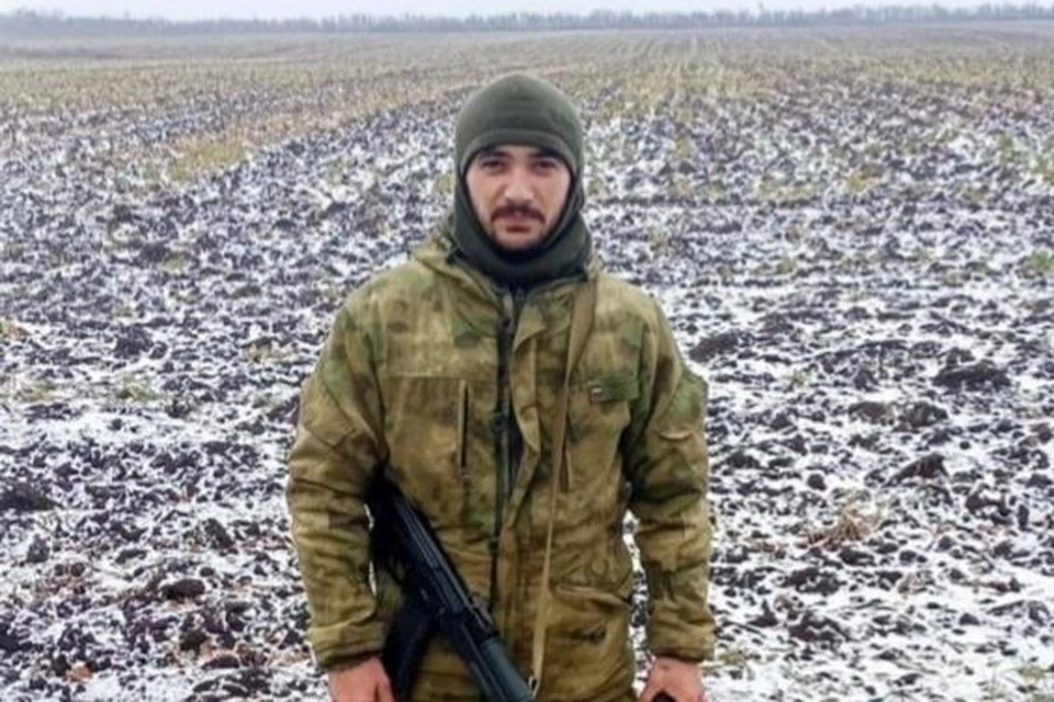 Фаниса проводили со всеми воинскими почестями. Фото: Дмитрий Волков