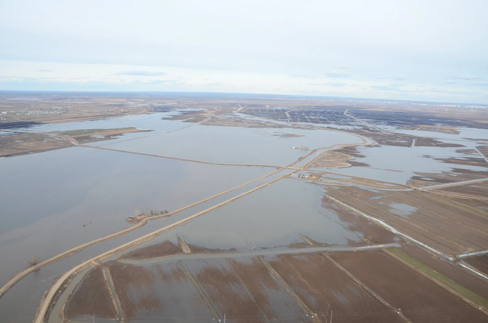Из-за дождей и разлива рек поля ушли под воду