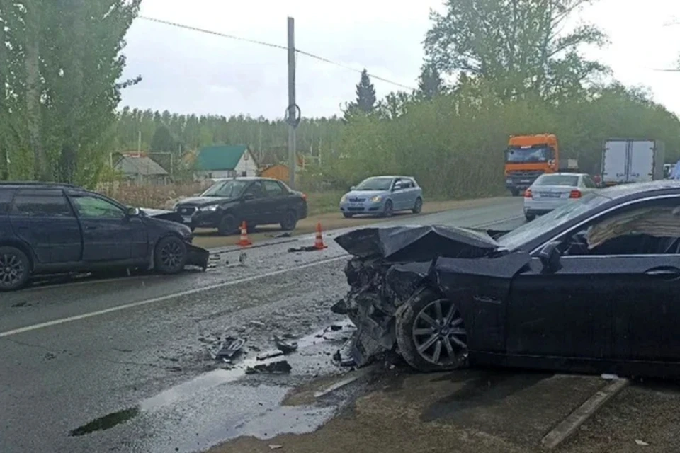 Нетрезвый водитель погубил пассажира и врезался в BMW. Фото: ГАИ по Новосибирску