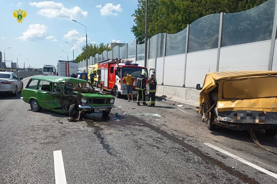 Два человека пострадали в ДТП на юго-востоке Москвы