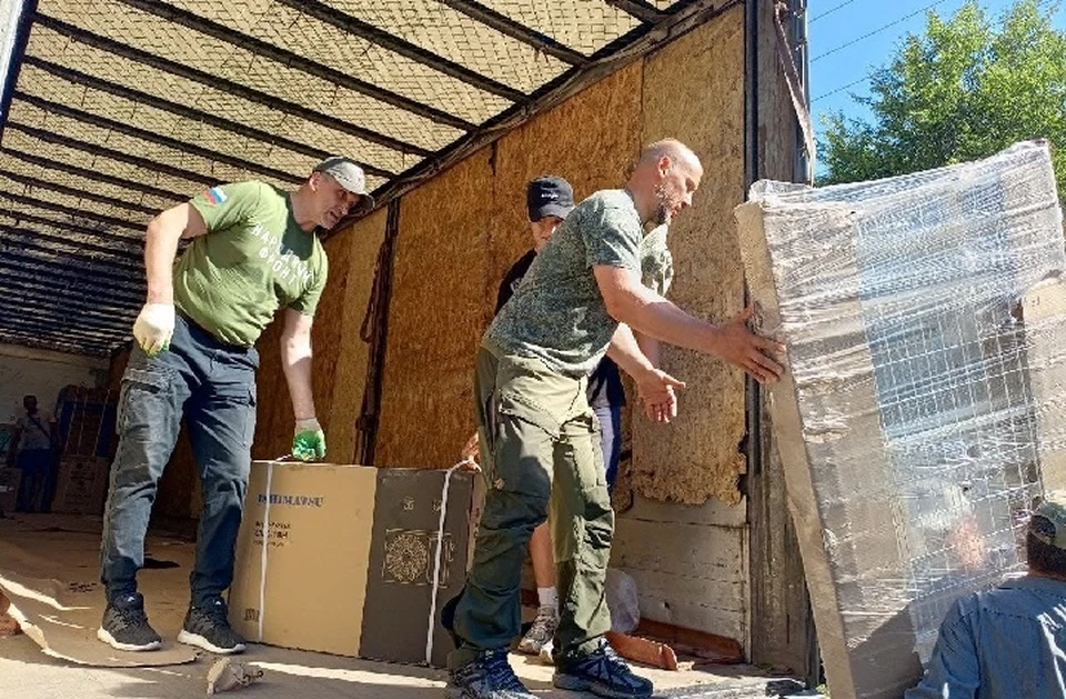 В Акимовский район Запорожской области доставили новое оборудование для спортивного и волонтерского центров. ФОТО: пресс-служба Ярославской областной думы