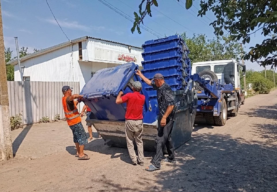 В Алешкинском округе расширили программы по вывозу мусора от "Экологического оператора Херсонской области". ФОТО: администрация Алешкинского муниципального округа