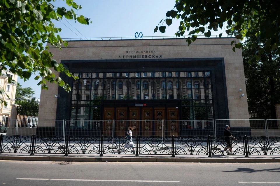 Станцию метро «Чернышевская» в Петербурге откроют уже в июле.
