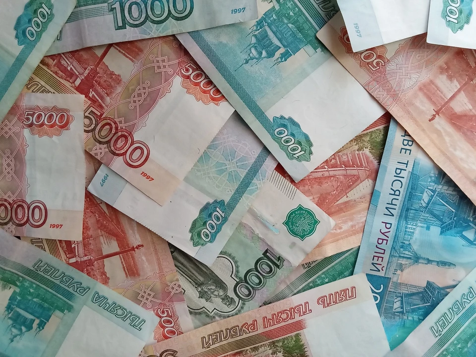 Мошенники развели двух жительниц Муравленко на более чем 350 тысяч рублей