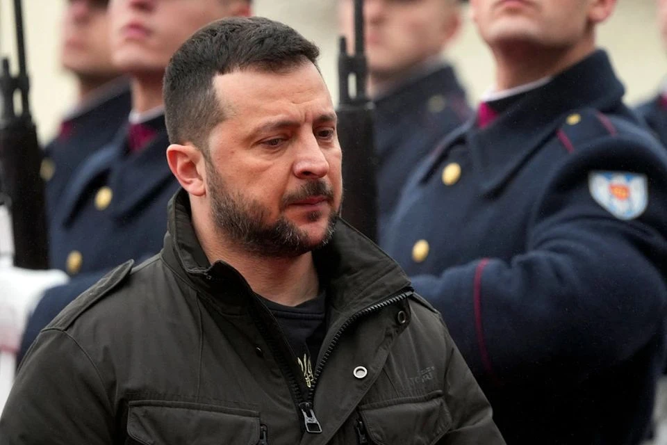 Зеленский «достал» ВСУ: армия Украины может свергнуть псевдопрезидента из-за глупых решений