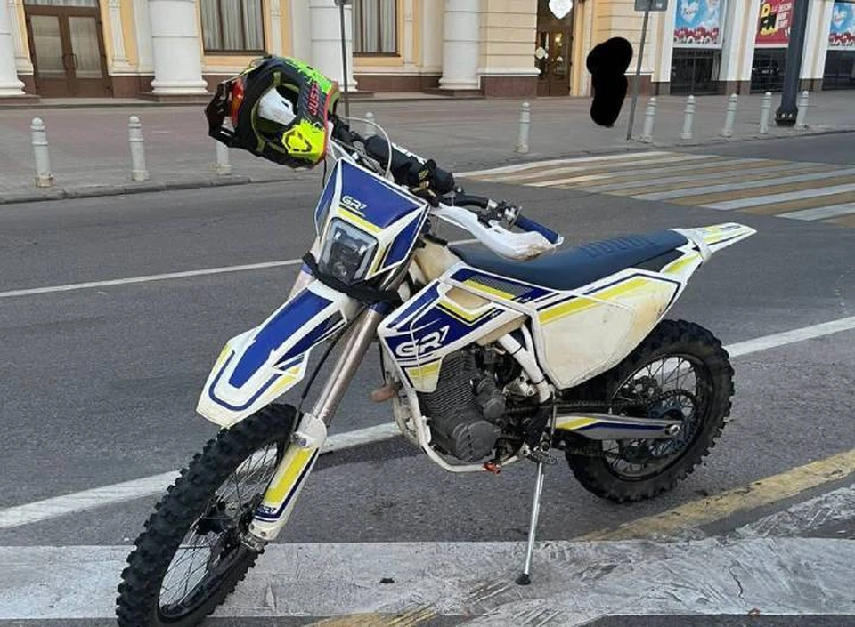 Мотоцикл после ДТП.