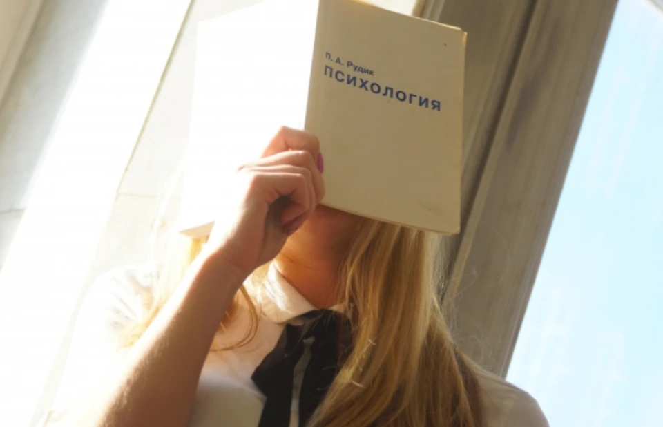 По словам специалиста, с такими людьми очень тяжело общаться из-за гиперсерьезности к простым вещам