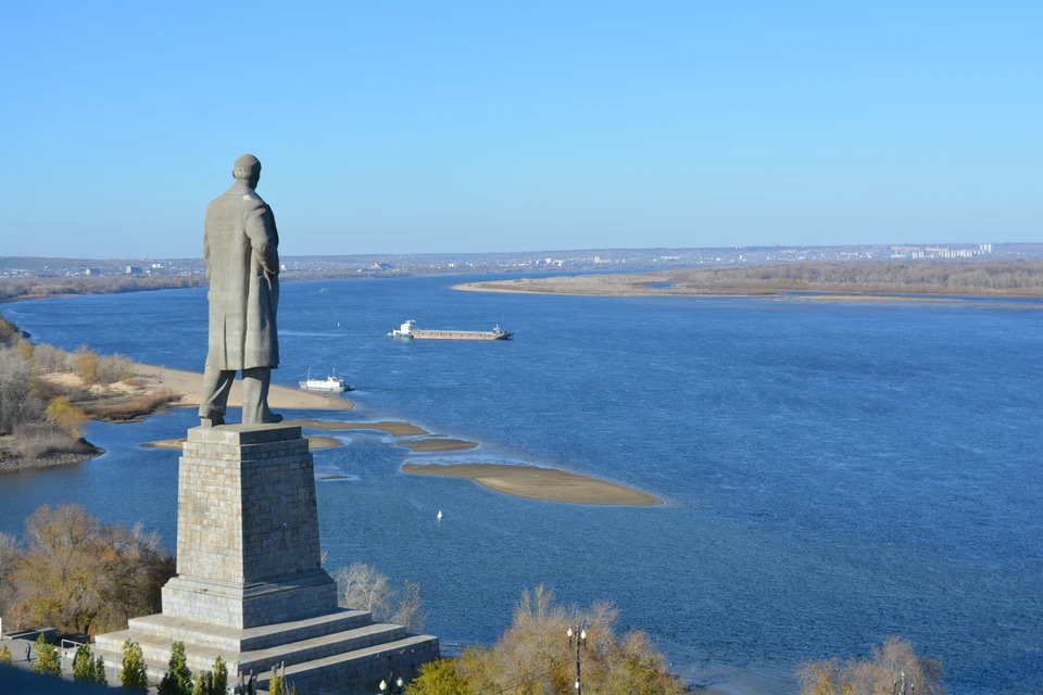 Красноармейский снова не спал этой ночью.