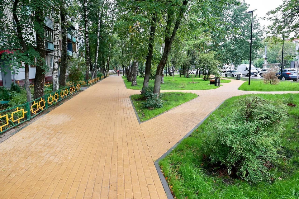 Новый сквер появился на Московском шоссе.