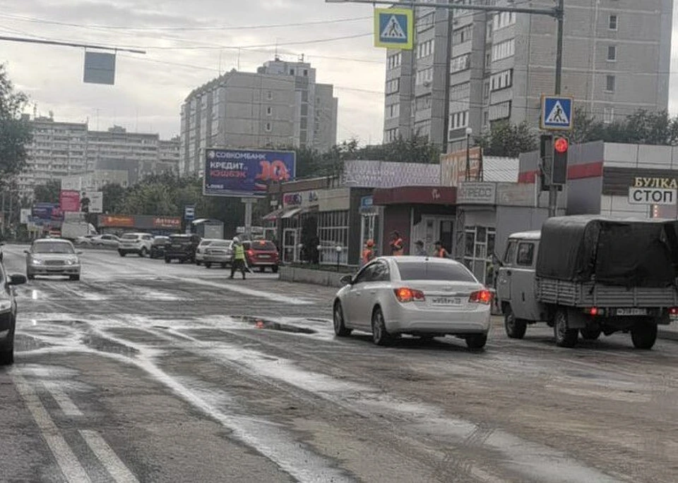 Автопроезд на участке Шолмова – Промышленная в Ульяновске открыли после завершения ремонта трубопровода. ФОТО: тг-канал ульяновского филиала "Т Плюс"