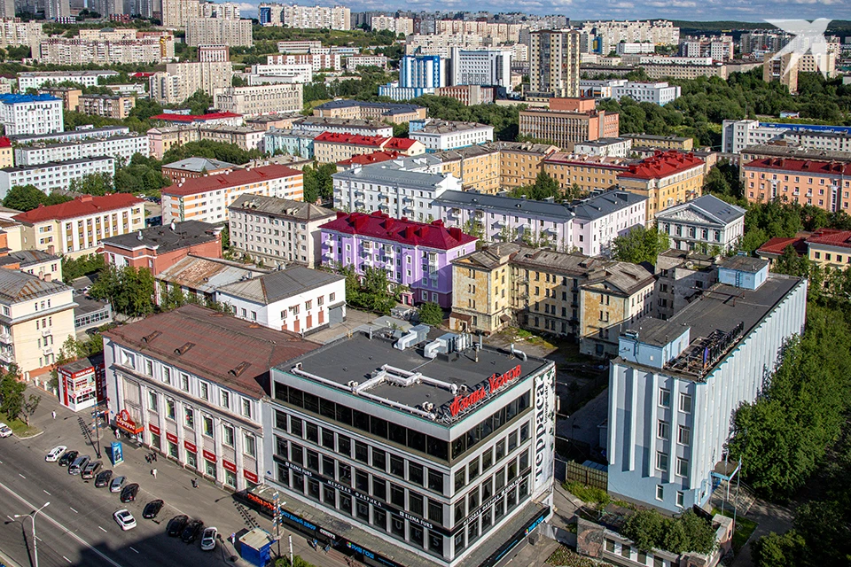 В Мурманске до 17.00 7 августа ограничено движение автомобилей на улице Пушкинской - от улицы Воровского до улицы Профсоюзов.