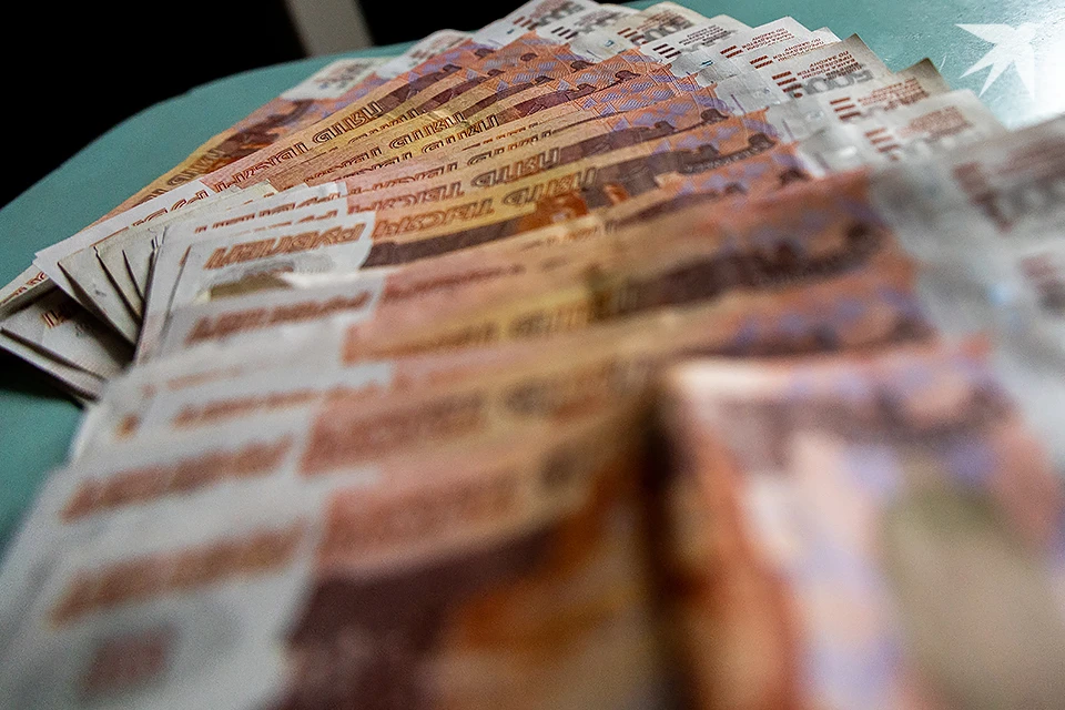 В Мурманской области прокуратура помогла 81-летнему пенсионеру из Североморска вернуть 840 тысяч рублей, которые у него похитили телефонные мошенники.