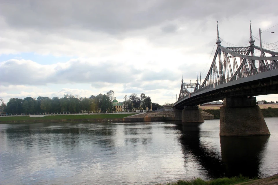 На Старом мосту ограничат движение на время ремонта.