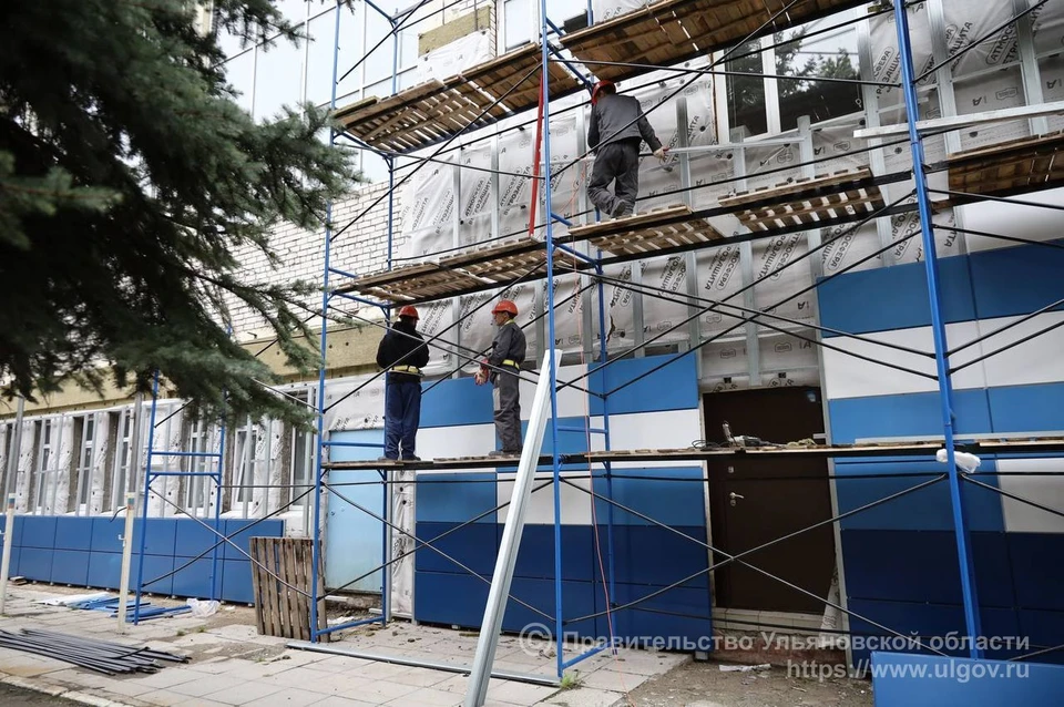 Ремонт спортивного комплекса в Димитровграде начался еще в 2021 году. Фото правительство УО