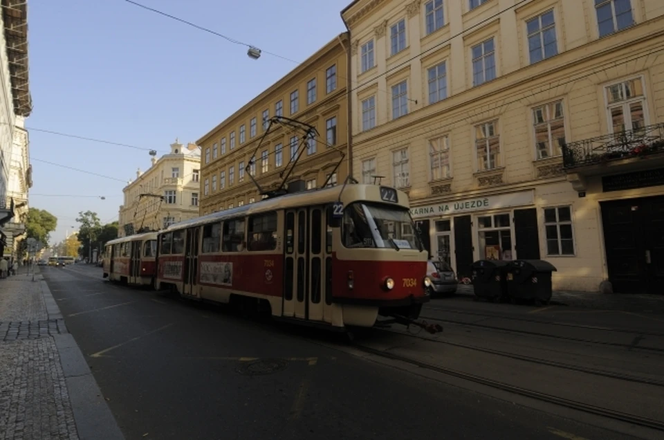 Власти отметили, что в настоящее время все трамваи в городе находятся в рабочем состоянии и функционируют в обычном режиме.