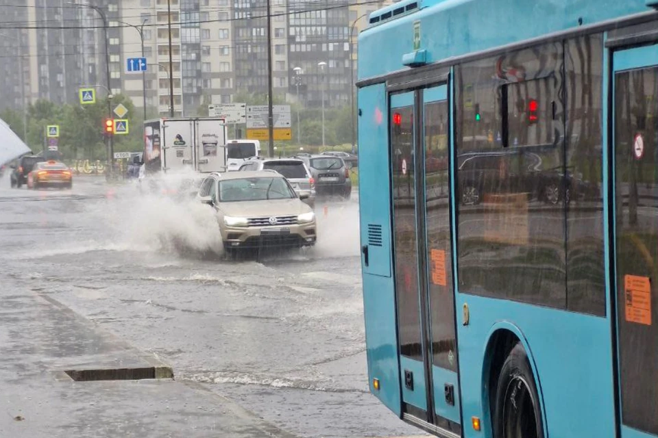 Собрали последствия ливня в Санкт-Петербурге 23 августа 2024