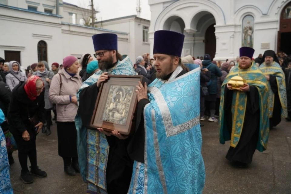 В Новосибирск доставят Пояс Пресвятой Богородицы и Казанскую икону Божией Матери