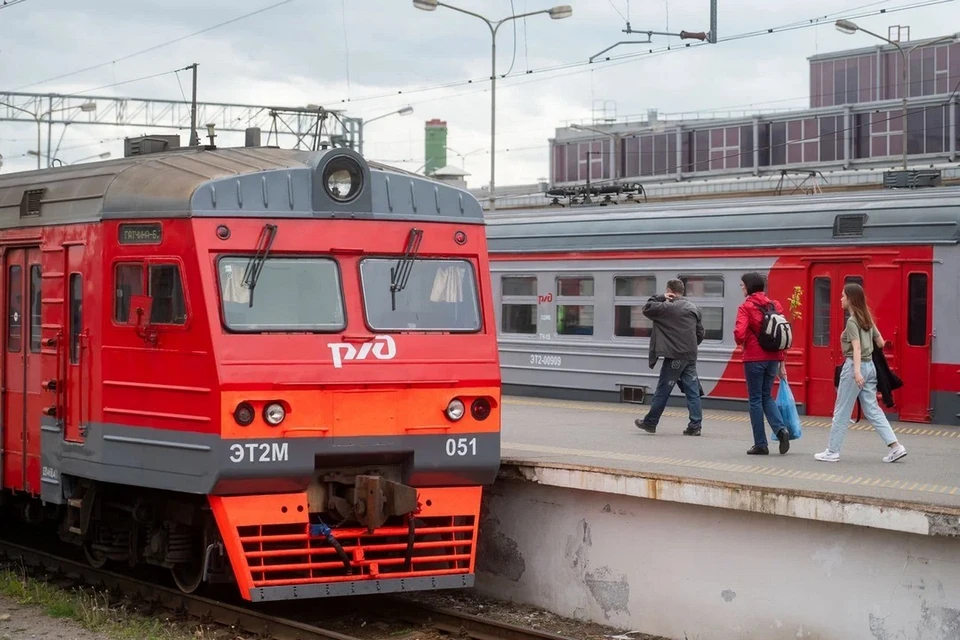 В Петербурге с 20 сентября изменится график движения пригородных поездов.
