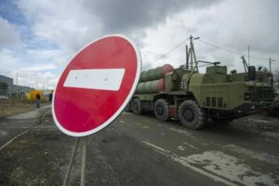 Перекрытие дорог из-за военных