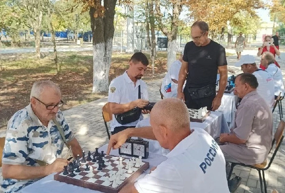 В Геническе провели турнир памяти основателя местного филиала шахматно-шашечного клуба Виктора Ларина. ФОТО: минспорта ХО