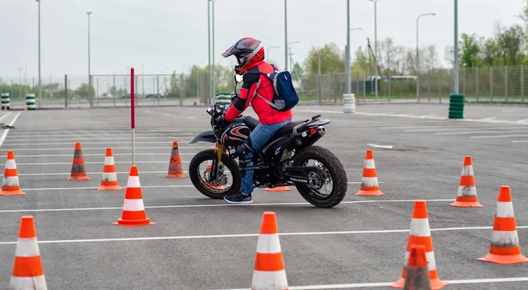 Четыре новые юношеские автошколы откроются в Костромской области