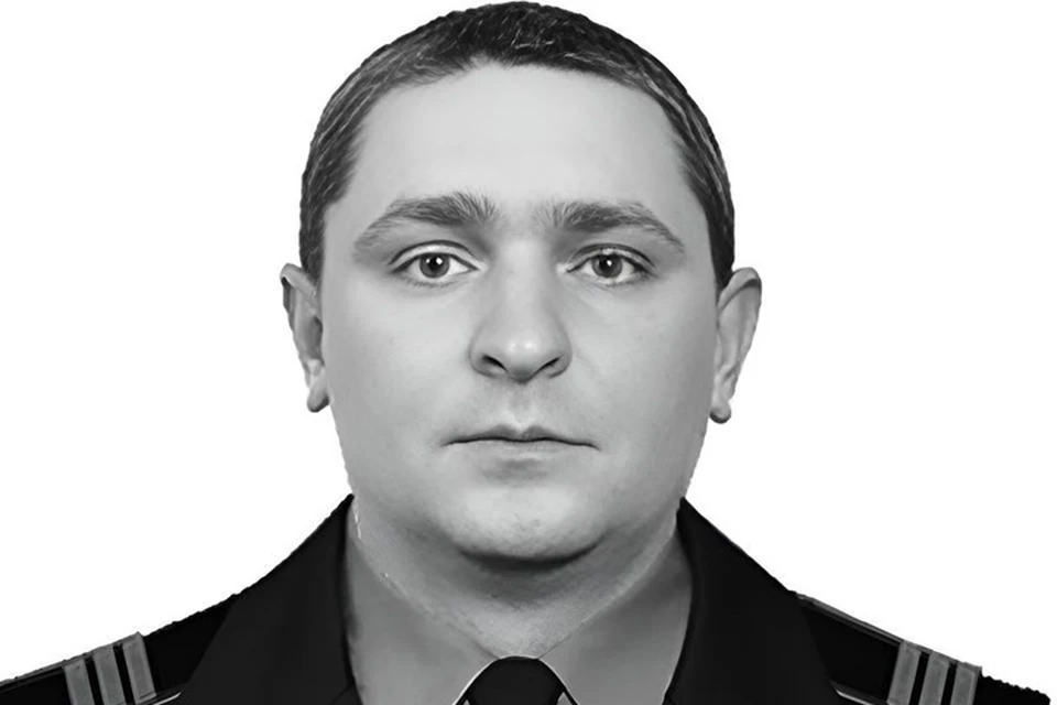 Во время тушения пожара в ЛНР взорвалась боевая часть дрона, погиб 34-летний спасатель Вячеслав Глазунов. Фото - МЧС России