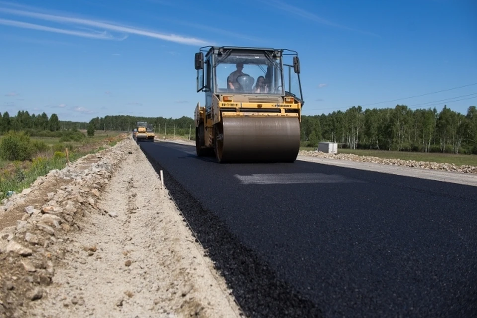 В 2024 году в Ульяновской области приведут в порядок почти 700 тысяч квадратных метров дорог. Фото архив КП