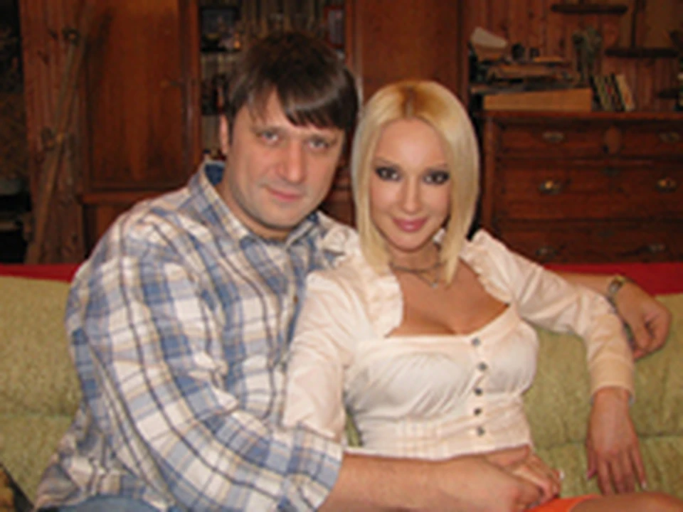 Angarskdan uy qurilishi porno fotosuratlari Prezervativ bilan mushuk surati