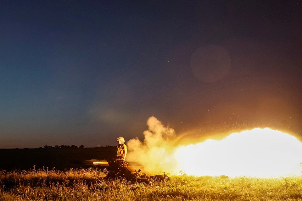 Сейчас нужно просто решить проблему по переводу военных в другие части.