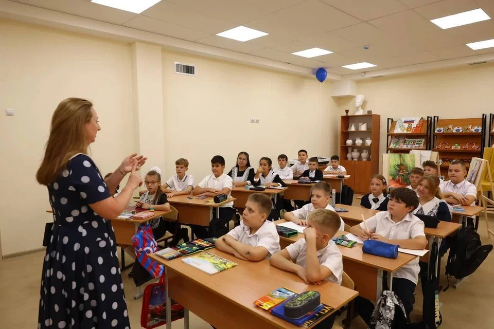Игорь Бабушкин поблагодарил педагогов за благородный труд и неравнодушие
