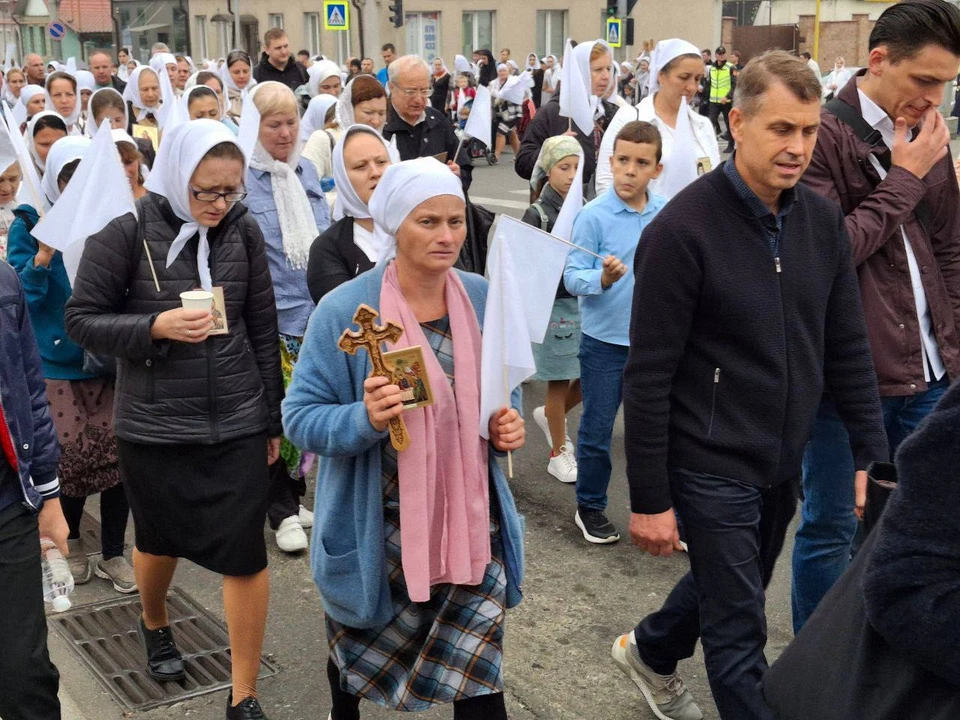 В Кишиневе прошел Крестный ход за мир и единство Церкви в Молдове. Фото: соцсети.