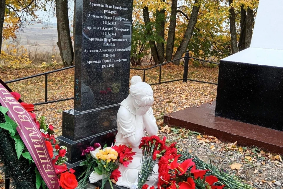 Мемориал «Скорбящая мать» появился во Владимирской области. Фото: Сергей ХЛАМОВ