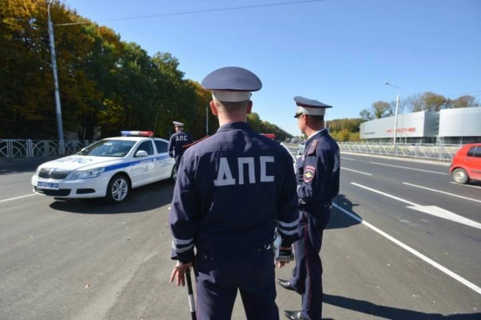 В Ростовской области на трассе произошла авария, в которой погибли шесть человек