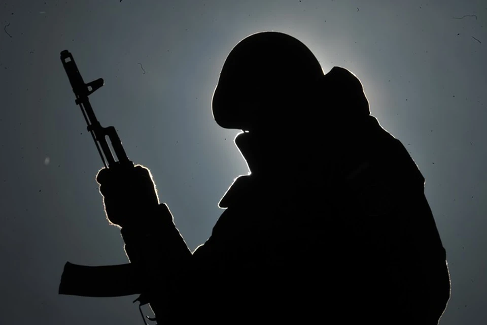 Военнослужащим также полагается доплата от Минобороны РФ.
