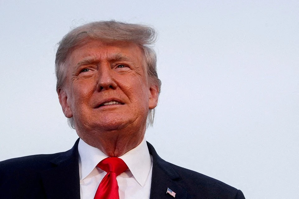 Трамп задал американцам вопрос о Харрис и России