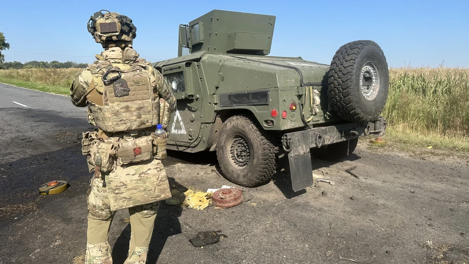 Военкор показал видео с разбитой техникой НАТО на дороге к Покровску. Фото носит иллюстративный характер.