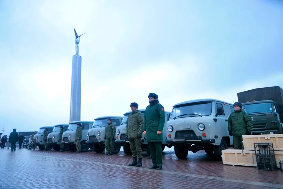 Партию спецтехники и спецсредств доставят в подразделения, где служат бойцы из Самарской области. Фото: Правительство Самарской области