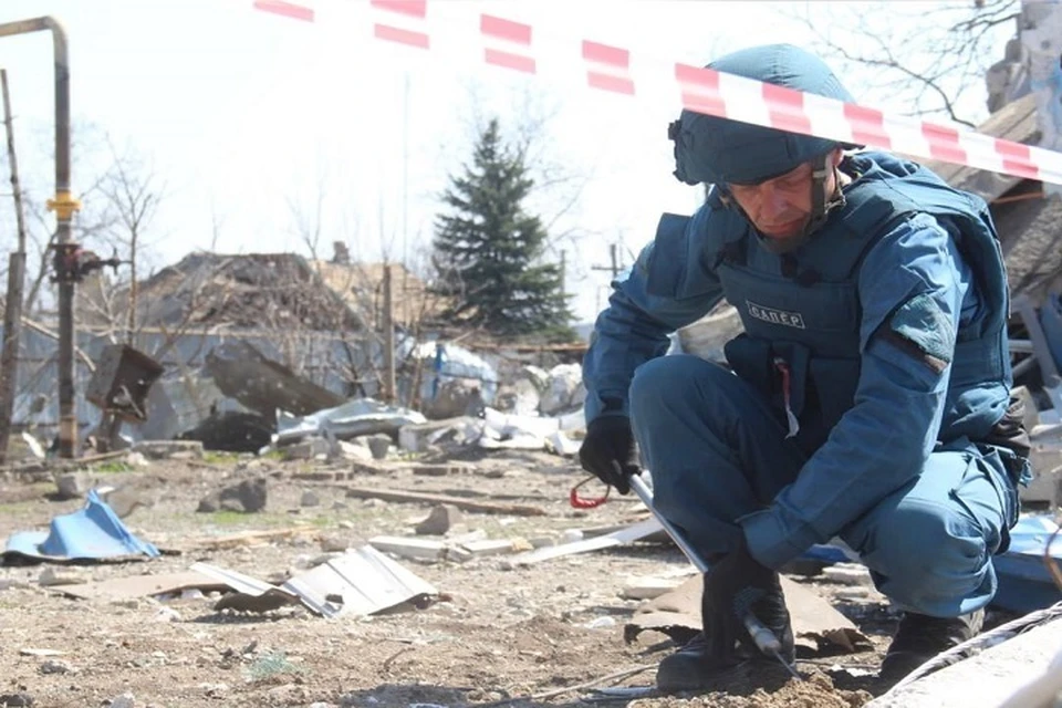 В ДНР за сутки саперы МЧС уничтожили более 80 единиц взрывоопасных предметов. Фото (архив): МЧС России по ДНР