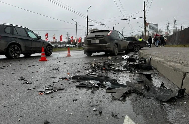 На улице Смирнова в Иванове столкнулись 10 автомобилей