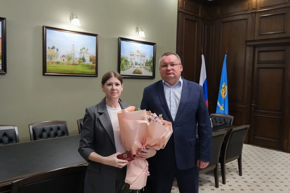 Игорь Мартынов пожелал новому судье успехов и профессионального роста